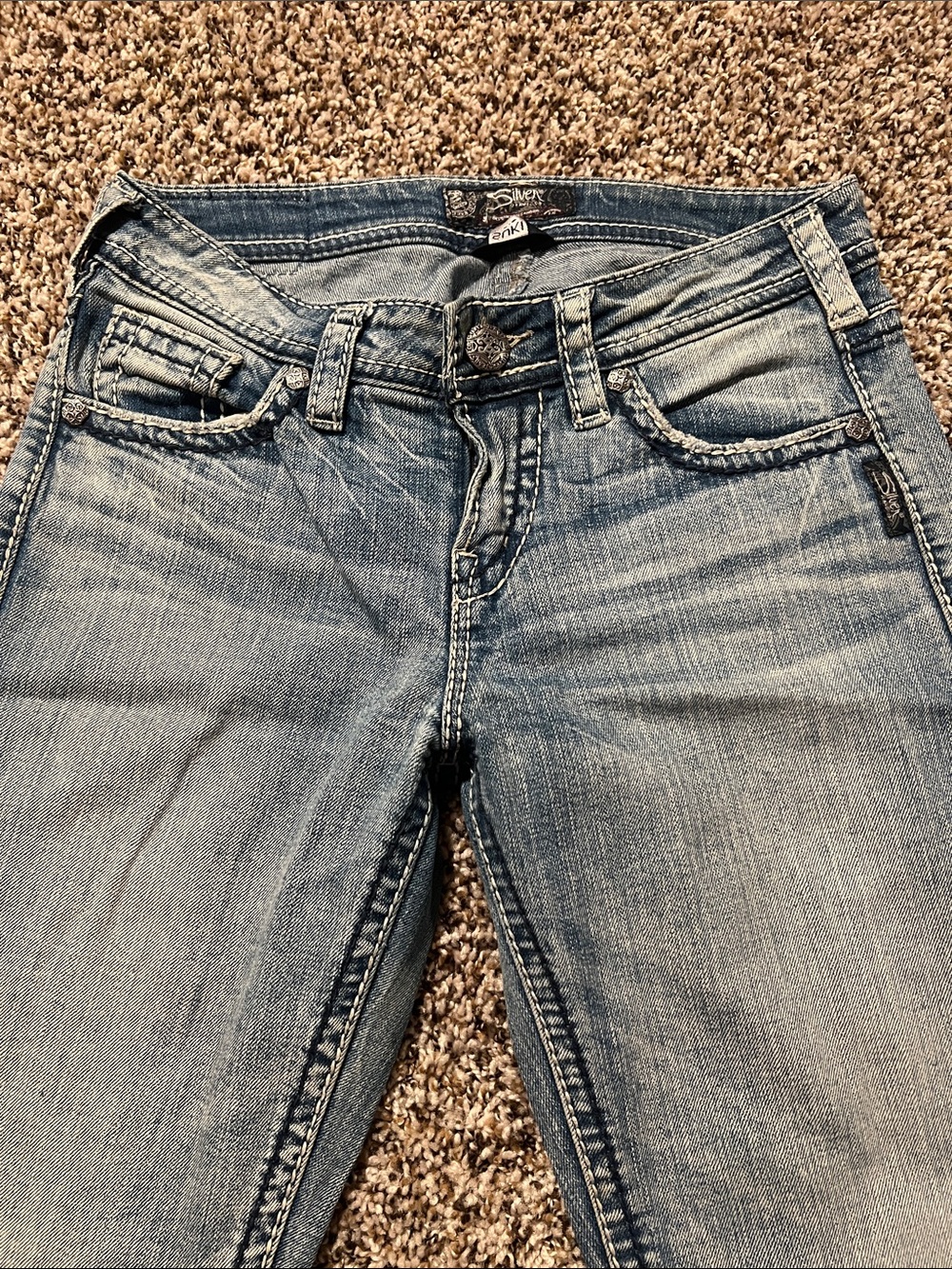Silver Jeans Light Wash Bootcut Jeans with Embroidered Pocket